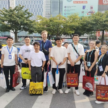 Переводчик Zuvaida на выставке Кантон