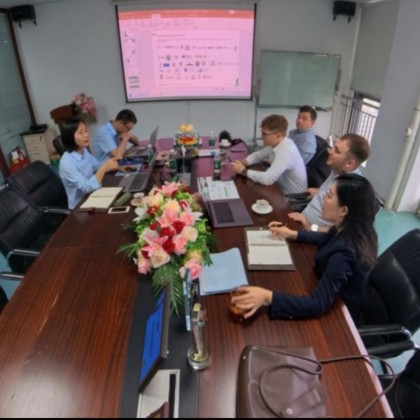 Перевод на переговорах с Завод