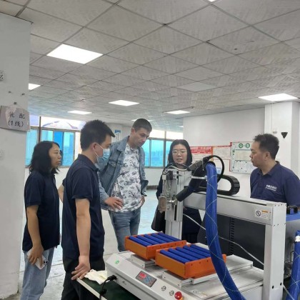 Перевод на заводе На цеху завода