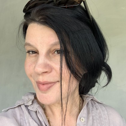 Перевод на переговорах с с производителем косметики