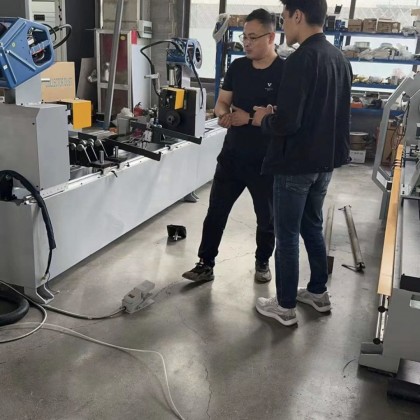 Перевод на переговорах с Менеджером завода