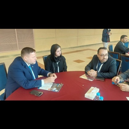 Переводчик Атрина на выставке Expo Iran and Russia