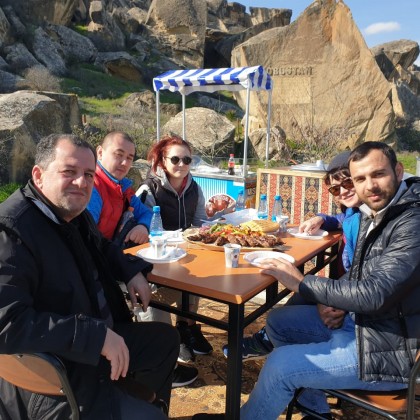 Экскурсия Гобустанский заповедник