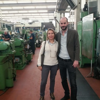 Перевод на заводе по изготовлению запчастей для дизельных двигателей DISA