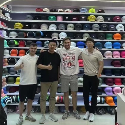 Перевод на рынке Оптовый базар