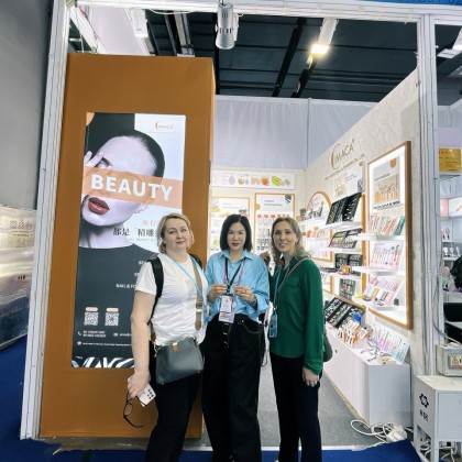 Переводчик Мария на выставке BeautyExpo
