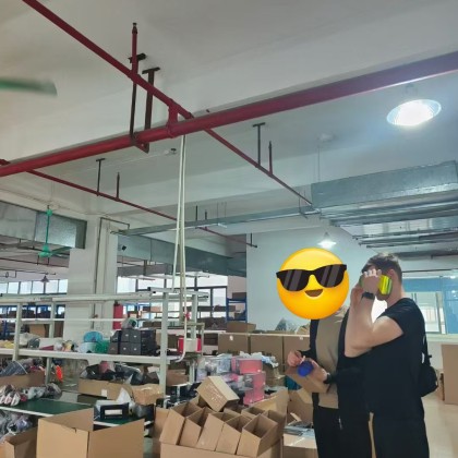 Перевод на заводе лыжных снаряжений