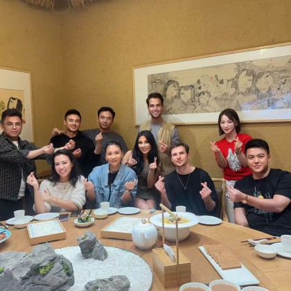 Перевод на переговорах с поставшиком машин