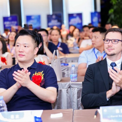 Перевод на переговорах с Компанией производителей