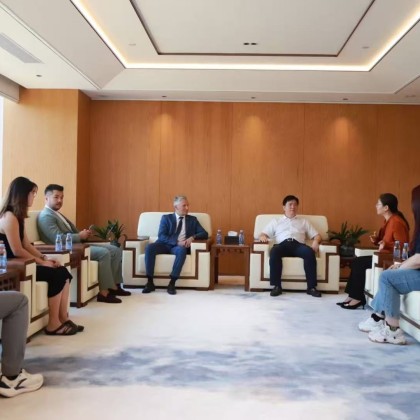 Перевод на переговорах с белорусским советником