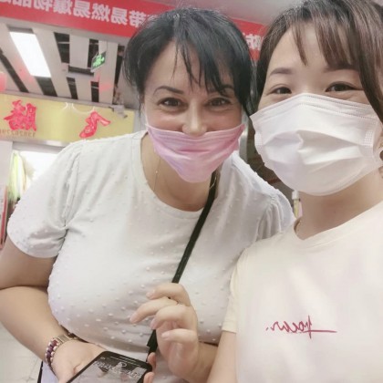 Перевод на рынке Рынок фурнитуры и тканей