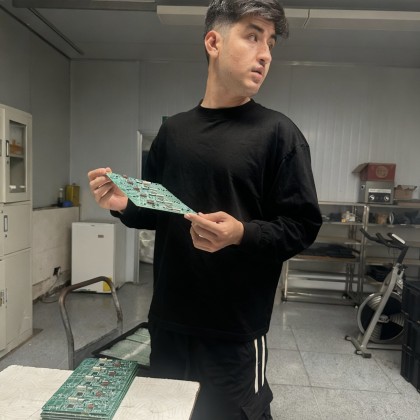 Перевод на заводе Завод по производству микросхем