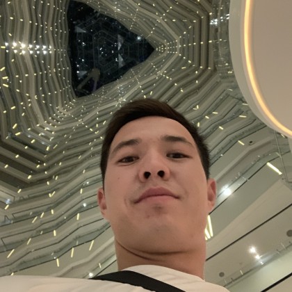 Перевод на рынке Шахы, Киндо , шысанханг, итд