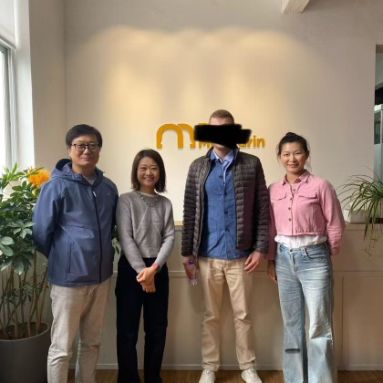 Перевод на переговорах с обученной школой