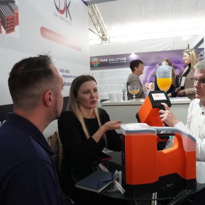 Переводчик Светлана на выставке NO-DIG SHOW Конференция по безтраншейным технологиям