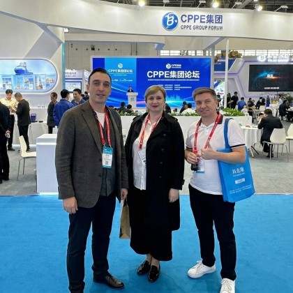 Переводчик Vitaly на выставке CIPPE( НефтеГаз)