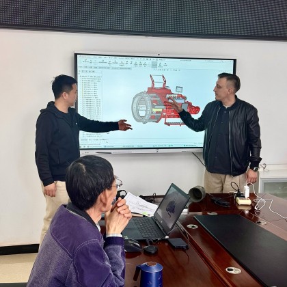 Перевод на переговорах с Производитель бур установок
