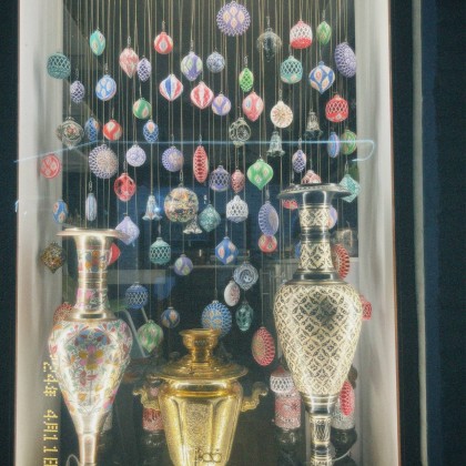 Переводчик Nodira на выставке исторической части города