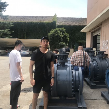 Перевод на заводе запорной арматуры