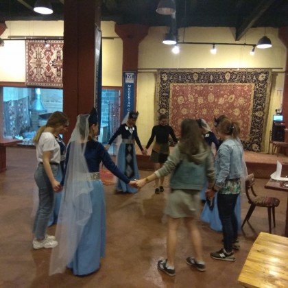 Экскурсия Мегерян Карпет, мастер класс