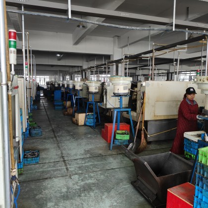 Перевод на заводе по производству