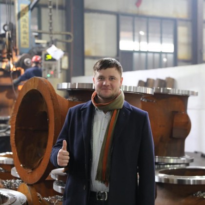 Перевод на заводе трубопроводной арматуры