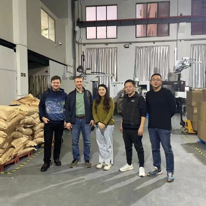 Перевод на заводе пресс-форм