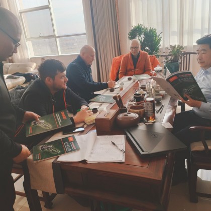 Перевод на заводе алмазных абразивов