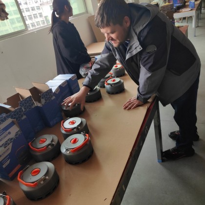 Перевод на заводе алюминиевой посуды