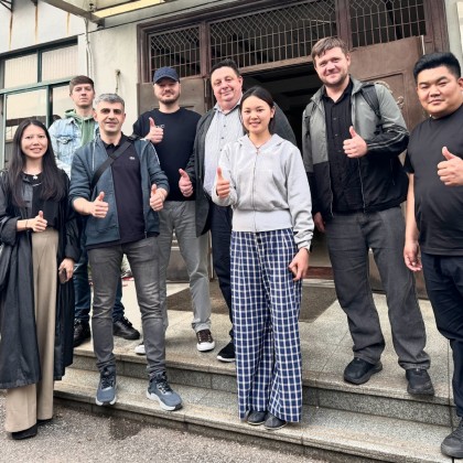 Перевод на заводе аналитических КИП