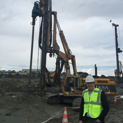 Проверка строительства дорог на территории Нового аэропорта