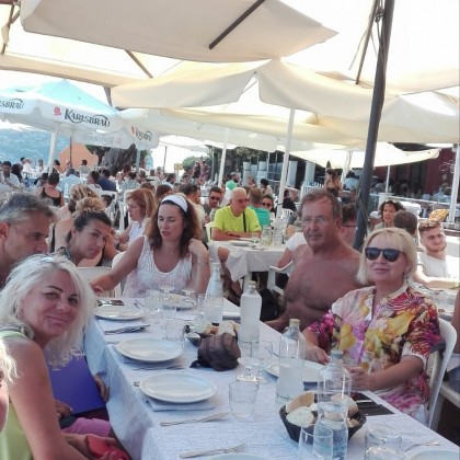 Экскурсия на паруснике, Лигурия, обед на о. Пальмария