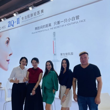 Переводчик Дарья на выставке Выставка красоты и здоровья Beauty fair