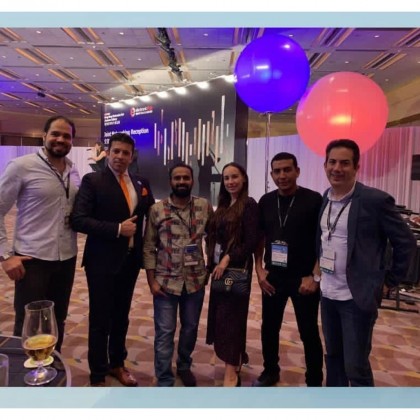 Переводчик Дарья на выставке Hong Kong electronics fair