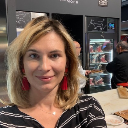 Переводчик Ольга на выставке HOST MILANO