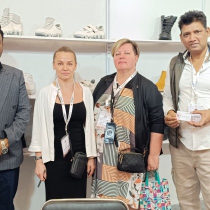 Перевод на переговорах с Производители обуви