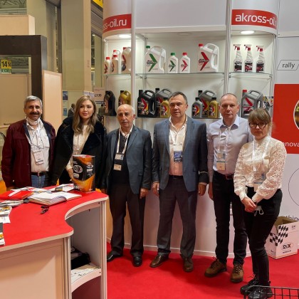 Переводчик Bermet на выставке Автомеханики