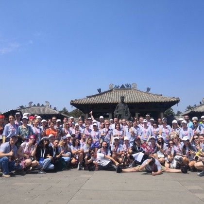 Перевод на кинофестивале Джэки Чан