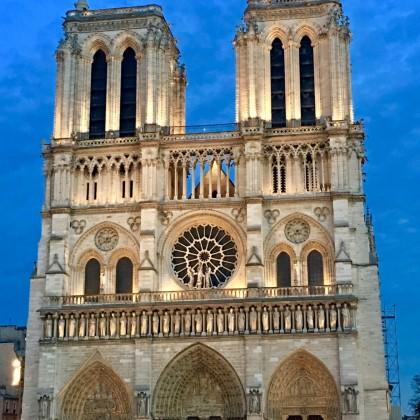 Экскурсия - Собор парижской богоматери 